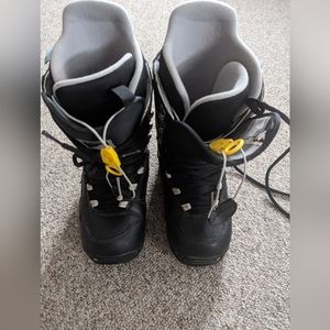 Burton women's casa snowboard boots